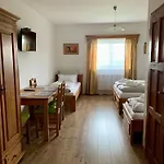Statek Dolni Sucha Гостевой дом Chotyne