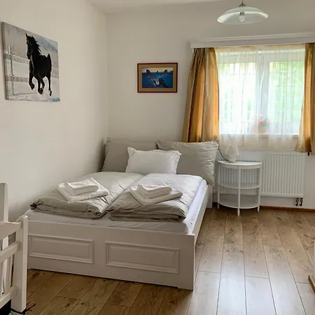 Statek Dolni Sucha Konukevi Chotyne