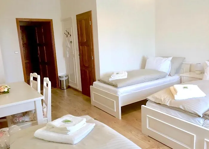 Statek Dolni Sucha 3*